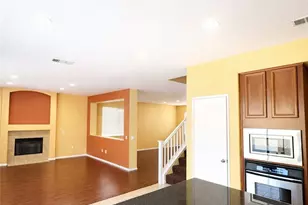 15082 Zircon, Victorville, CA 92394 - Photo 5