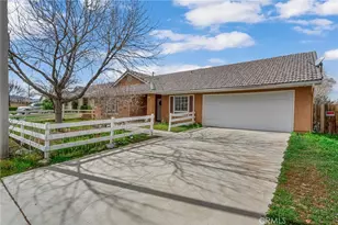 37623 Robin, Palmdale, CA 93550 - Photo 1