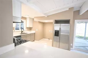 305 Civic Center Dr, Vista, CA 92084 - Photo 9