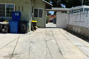 1650 W 39th Pl, Los Angeles, CA 90062 - Photo 5