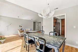 2571 Plaza del Amo, Torrance, CA 90503 - Photo 11