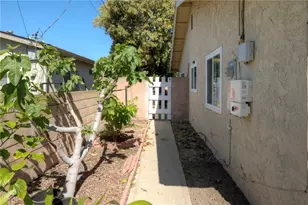 10241 Flora Vista St, Bellflower, CA 90706 - Photo 25