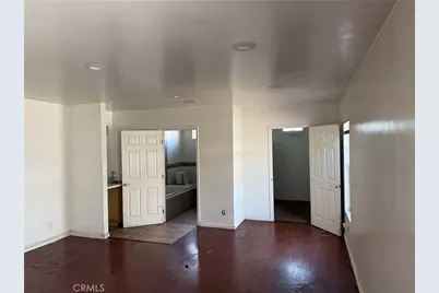 2801 Adriatic Avenue, Long Beach, CA 90810 - Photo 11