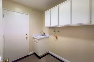 11037 Biella, Whittier, CA 90604 - Photo 31