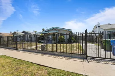 1116 W 76th, Los Angeles, CA 90044 - Photo 3