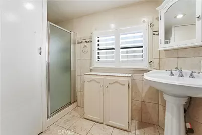1116 W 76th, Los Angeles, CA 90044 - Photo 13