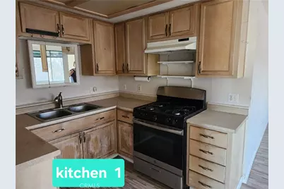 961 Chateau, Barstow, CA 92311 - Photo 7