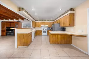 10162 Grovedale Dr, Whittier, CA 90603 - Photo 3