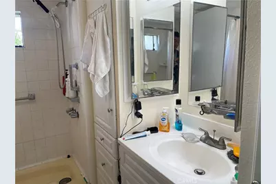10525 Somerset #41, Bellflower, CA 90706 - Photo 7