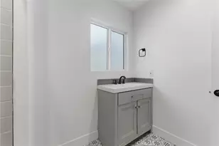 6011 Arlington, Los Angeles, CA 90043 - Photo 17