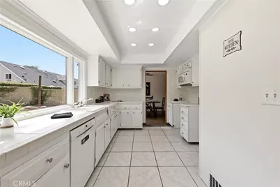 10292 Humbolt Street, Los Alamitos, CA 90720 - Photo 13