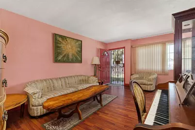 981 W Oliver Street, San Pedro, CA 90731 - Photo 5