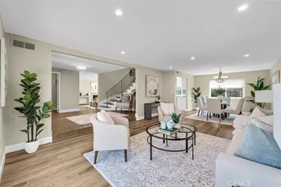 15582 Wild Cherry Cir, Huntington Beach, CA 92647 - Photo 3