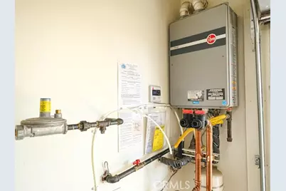 8276 Celestial Avenue, Buena Park, CA 90621 - Photo 33