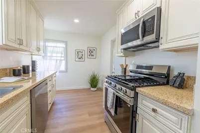 10106 Capistrano Ave, South Gate, CA 90280 - Photo 11