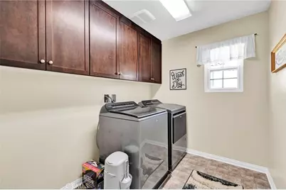 5341 Parma, Fontana, CA 92336 - Photo 35