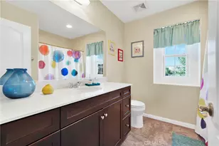 5341 Parma, Fontana, CA 92336 - Photo 33
