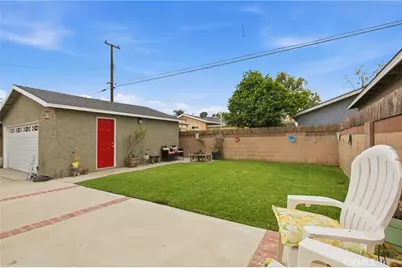 11408 214th, Lakewood, CA 90715 - Photo 5