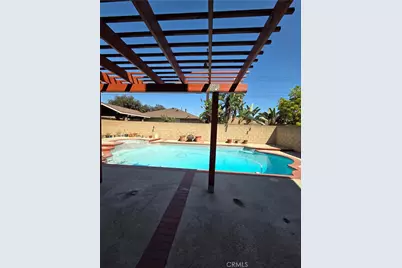 17924 Redwood Avenue, Bellflower, CA 90706 - Photo 7