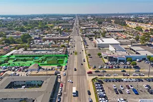 8564 Artesia, Bellflower, CA 90706 - Photo 11