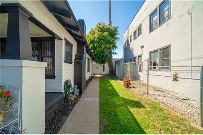1211 Grand Avenue, San Pedro, CA 90731 - Photo 3