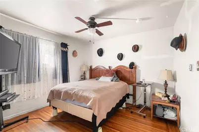 1211 Grand Avenue, San Pedro, CA 90731 - Photo 13