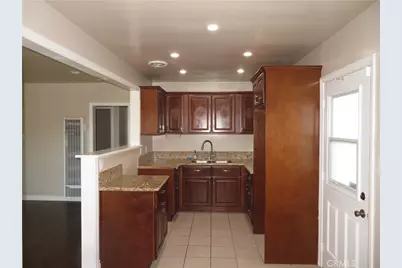 9833 Walnut, Bellflower, CA 90706 - Photo 7