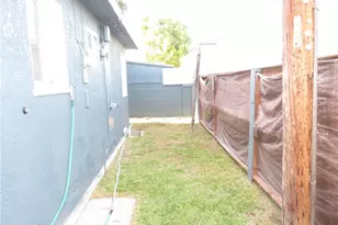 9833 Walnut, Bellflower, CA 90706 - Photo 51