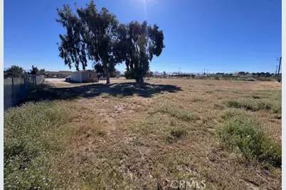 11918 Hemlock, Hesperia, CA 92345 - Photo 25