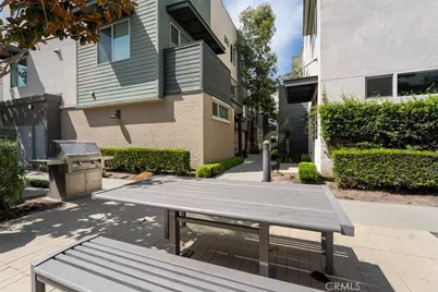 9914 Artesia #302, Bellflower, CA 90706 - Photo 29