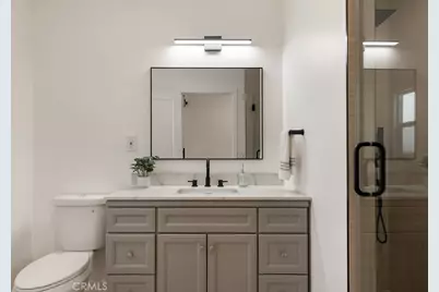 2871 W Tyler Avenue, Anaheim, CA 92801 - Photo 33