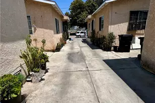 5017 S San Pedro, Los Angeles, CA 90011 - Photo 3