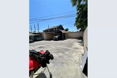 5017 S San Pedro, Los Angeles, CA 90011 - Photo 19