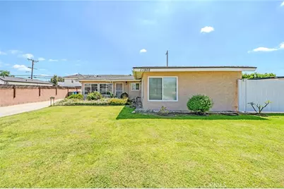 11902 206th, Lakewood, CA 90715 - Photo 25