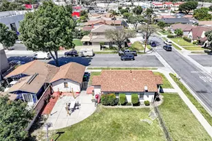 10300 Monterey St, Bellflower, CA 90706 - Photo 29