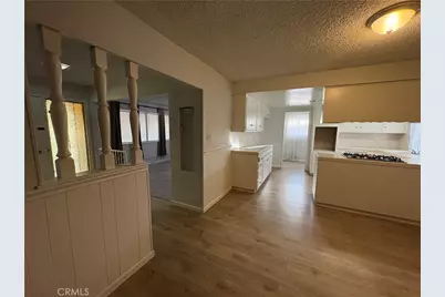 2004 Julian, Bakersfield, CA 93304 - Photo 11