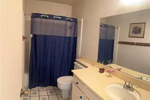 19003 Vickie Ave, Cerritos, CA 90703 - Photo 29