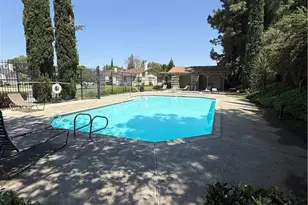 9042 Chaucer Cir, Riverside, CA 92503 - Photo 21