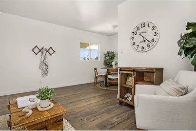 6725 Perry Road, Bell Gardens, CA 90201 - Photo 17