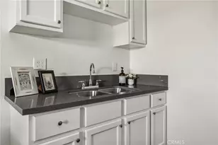 6725 Perry Rd, Bell Gardens, CA 90201 - Photo 23