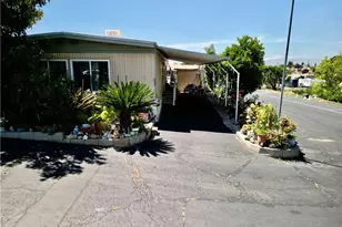 12995 6th, Yucaipa, CA 92399 - Photo 35