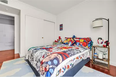 23041 La Granja, Valencia, CA 91354 - Photo 35