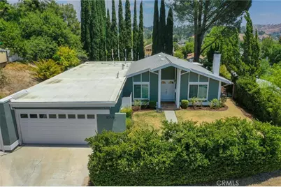 23041 La Granja, Valencia, CA 91354 - Photo 47
