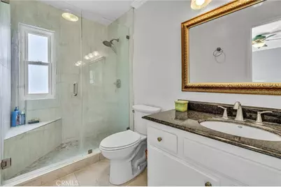 23041 La Granja, Valencia, CA 91354 - Photo 27