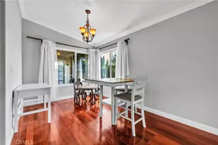 23041 La Granja, Valencia, CA 91354 - Photo 9