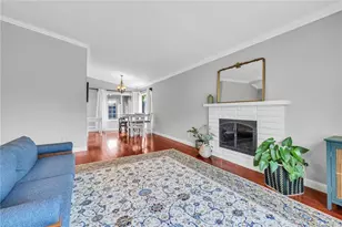 23041 La Granja, Valencia, CA 91354 - Photo 7