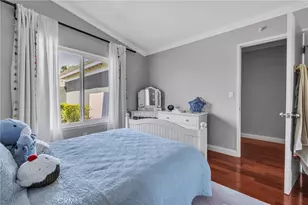 23041 La Granja, Valencia, CA 91354 - Photo 29