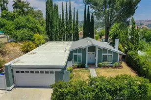 23041 La Granja, Valencia, CA 91354 - Photo 47