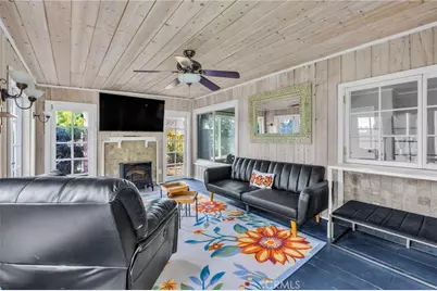 23041 La Granja, Valencia, CA 91354 - Photo 21