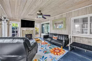 23041 La Granja, Valencia, CA 91354 - Photo 21